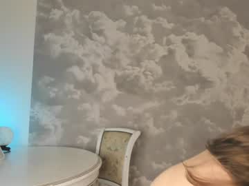 webcam girl just_emmy live cam image #6651390