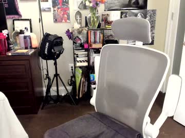 webcam girl eve003300 live cam image #12534376