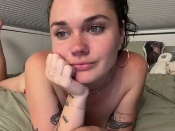 webcam girl queencassidyy live cam image #13039012