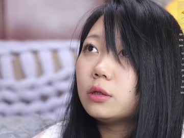 webcam girl hinatabroks live cam image #10745238