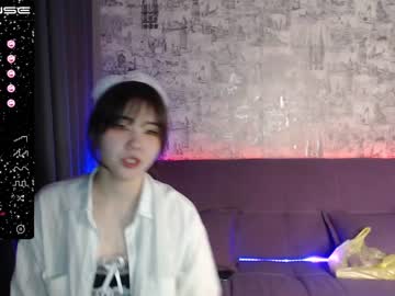 webcam girl miuki_taiyo live cam image #1800374