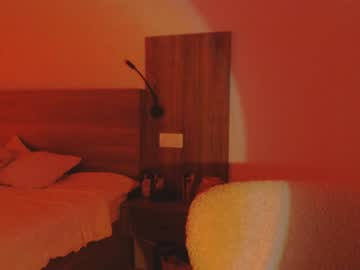 webcam girl aimeclarks live cam image #4563833