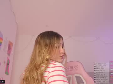 webcam girl mila_1 live cam image #10262921