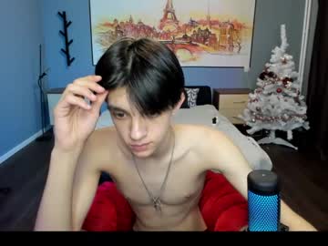 webcam man yoo_dee_ohh live cam image #4728898