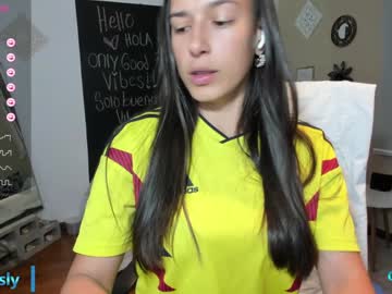 webcam girl ohanna_ live cam image #9906591