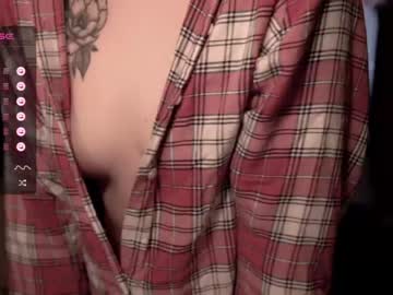 webcam girl lucydelovely live cam image #7283209
