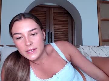 webcam girl parisbabyxox live cam image #11338546