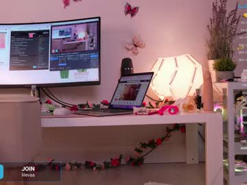 webcam girl lil_eva live cam image #5748311