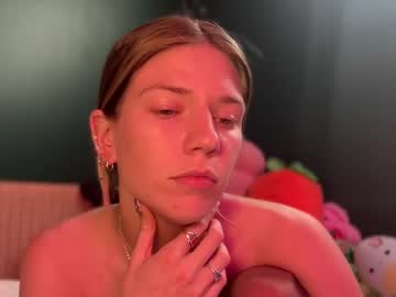 webcam girl oliviahansleyy live cam image #12332438