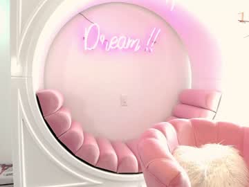 webcam girl ashlyeroberts1 live cam image #2424128