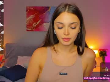 webcam girl your__voice live cam image #3523619