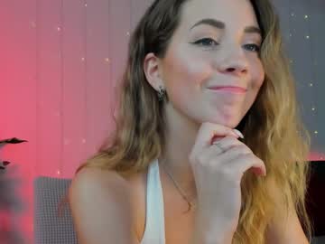 webcam girl emmi_rosee live cam image #8783455