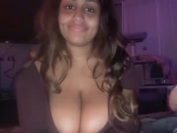 webcam girl blackgurlkitty live cam image #4014583