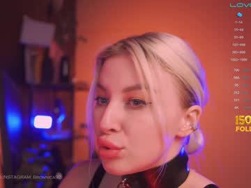 webcam girl bronnica live cam image #5998837