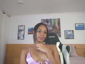 webcam girl camilitasu live cam image #2840364