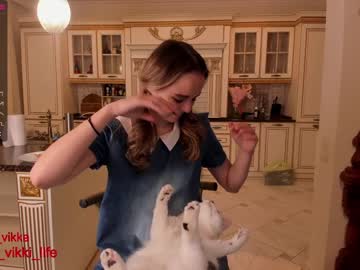 webcam girl misss_vikki live cam image #1839643