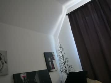 webcam girl allayah live cam image #9853681