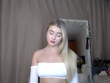 webcam girl cute18cute live cam image #3290416