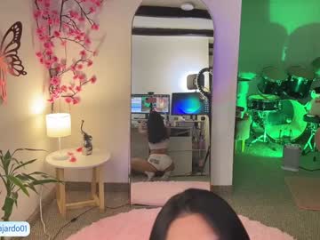 webcam girl sweet_littleee live cam image #12392773