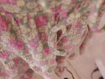 webcam girl clementine__ live cam image #9547499