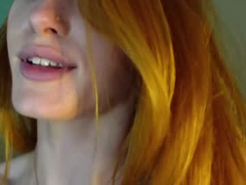 webcam girl myssstic_girl live cam image #1618034