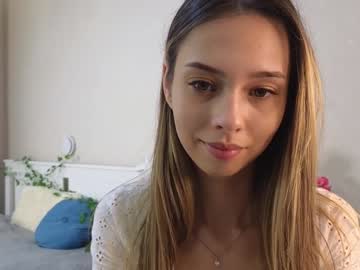 webcam girl meganheathman live cam image #10524099
