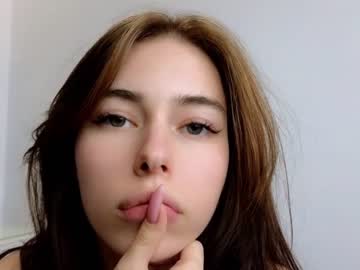 webcam girl so_shyyy live cam image #7438190