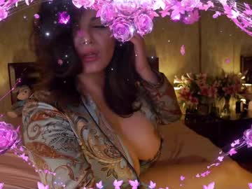 webcam girl karrin live cam image #9842408