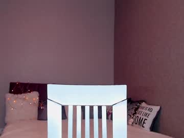 webcam girl lit1le_kitty_ live cam image #1213975