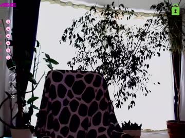 webcam girl fallen_angel_18 live cam image #5535597