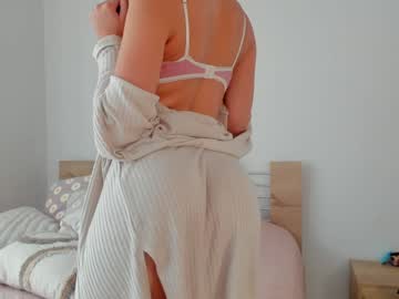 webcam girl grettabenett_ live cam image #11353003