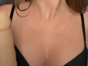 webcam girl emma_ruby live cam image #11043523