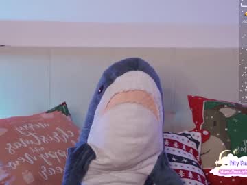 webcam girl holliwould_ live cam image #4542100