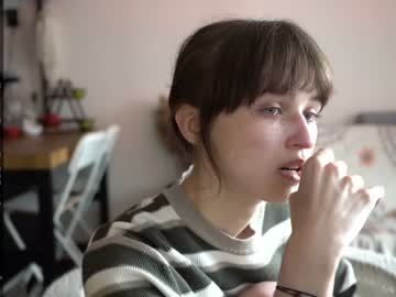 webcam girl diruriru live cam image #9130587