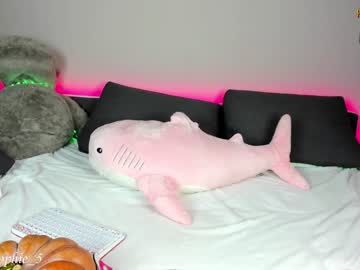 webcam girl sophie_5 live cam image #569645
