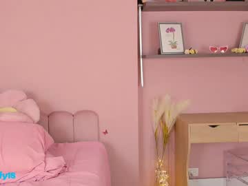 webcam girl little_effy18_ live cam image #10689979
