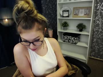 webcam girl k_itty live cam image #1750451