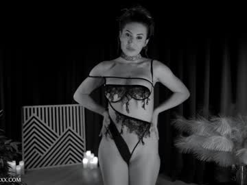 webcam girl provocatrixx live cam image #5264943