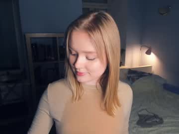webcam girl sun_shiiine live cam image #5579144