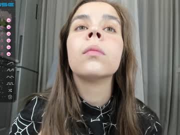webcam girl monika_youthfull live cam image #5854478