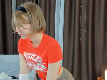 webcam girl yourprincessbubblegum live cam image #8674709