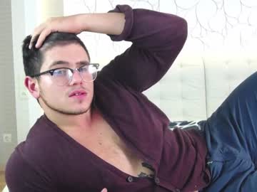 webcam man arilas_ live cam image #313690
