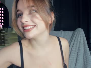 webcam girl cute_caprice live cam image #8400519
