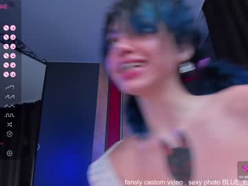 webcam girl blue_eye_twinkle live cam image #9364421