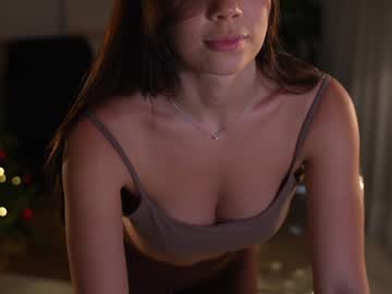 webcam girl tifalock_ live cam image #11286374