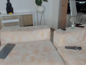 webcam girl swt_molly live cam image #6523722