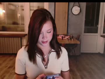 webcam girl bitter_moon live cam image #7949836