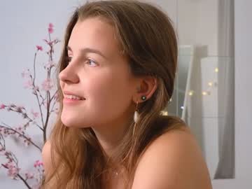 webcam girl eli_sun live cam image #5004052