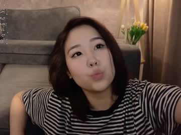 webcam girl kimi_kay live cam image #8348176