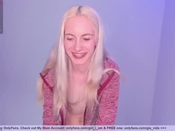 webcam girl girl_i_am live cam image #2049443